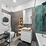 Cozy In The Heart Of Old Town With Free Parking アパート ヴィリニュス