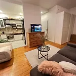 アパート Cozy In The Heart Of Old Town With Free Parking ヴィリニュス