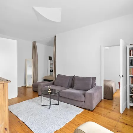 Cozy In The Heart Of Old Town With Free Parking Apartment *