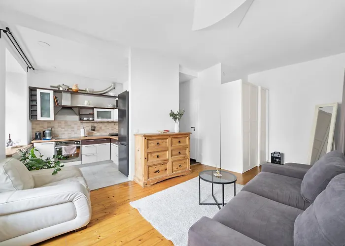 Cozy In The Heart Of Old Town With Free Parking