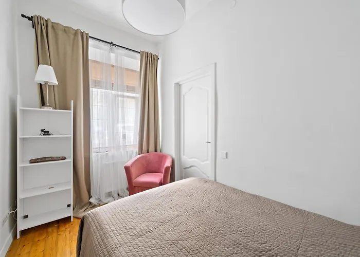 Cozy In The Heart Of Old Town With Free Parking Daire