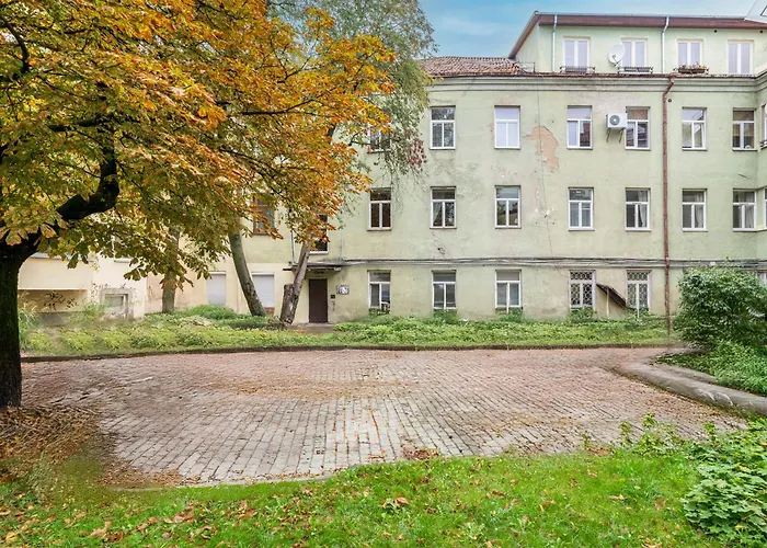 Cozy In The Heart Of Old Town With Free Parking *