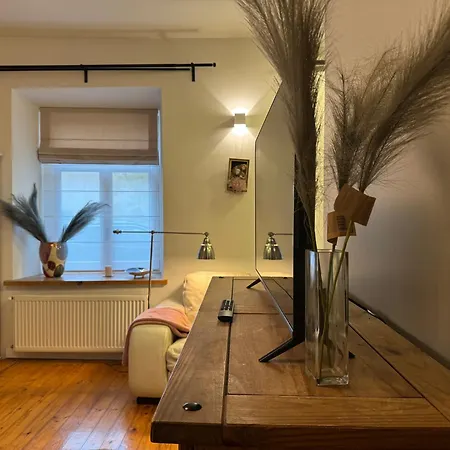Lägenhet Cozy In The Heart Of Old Town With Free Parking *